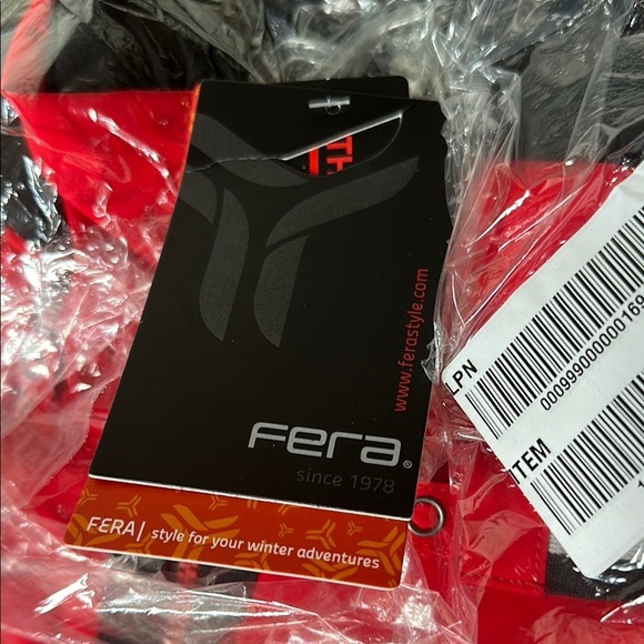 NEW Fera Red and Black Ski Jacket Parka with Hood and Weather-Resistant Fabric - Picture 5 of 5